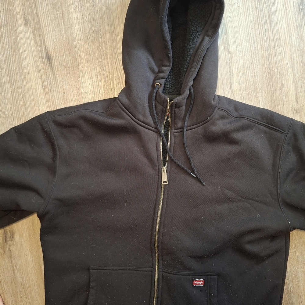 Wrangler Men's Black Zip-Up Sweater
